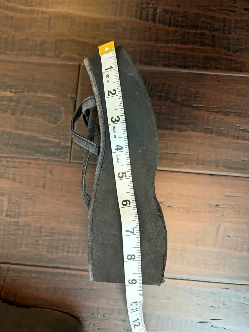 Vintage 90’s Y2K Black Platform Sandals with Straw Insole 2000’s